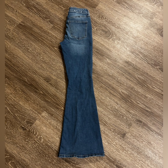 SO flare jeans size 3/26 - Picture 2 of 3